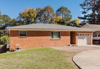 1423 Marlyn Dr, Little Rock, AR 72205