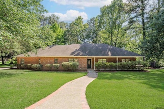 9211 Elm Tree Cir, Tyler, TX 75703