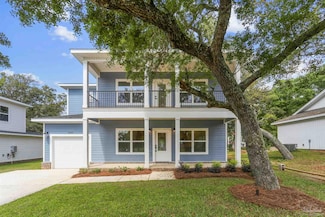 5095 Leeward Dr, Pensacola, FL 32507