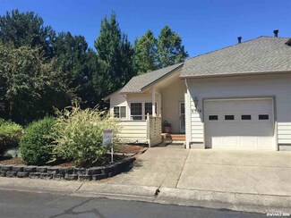 2752 Cedarwood Ct SE, Albany, OR 97322