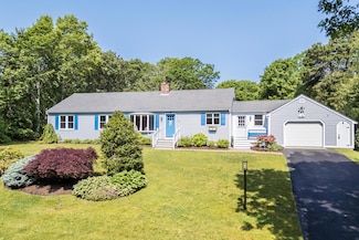 48 Club House Dr, Pocasset, MA 02559
