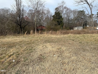 5040 Baux Mountain Rd, Winston Salem, NC 27105