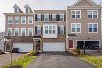 104 Sweetwater Dr, Coraopolis, PA 15108