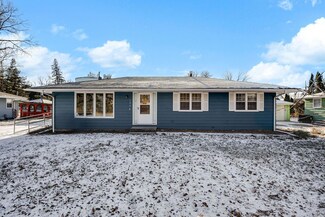 1378 Skywood Ln NE, Minneapolis, MN 55421