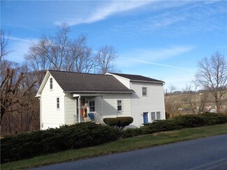 7346 Swamp Hollow Rd, Slatington, PA 18080