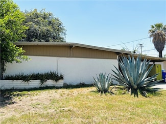 643 W Ramona Dr, Rialto, CA 92376