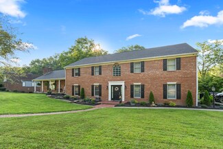 101 Stoney Brooke Dr, Ashland, KY 41101