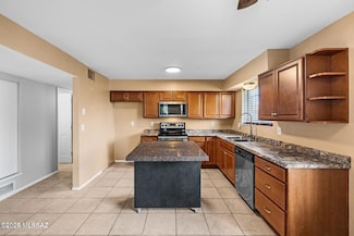 707 W 41st St, Tucson, AZ 85713