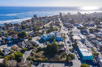 880 41st Ave, Santa Cruz, CA 95062