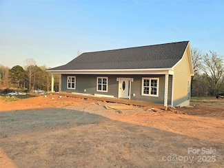 2937 Frank Whisnant Rd, Morganton, NC 28655