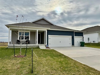 10436 Southerwick Place, Johnston, IA 50131