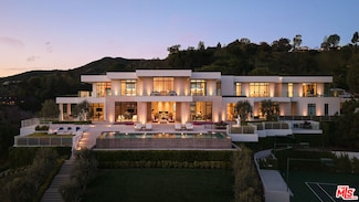 9966 Beverly Grove Dr, Beverly Hills, CA 90210