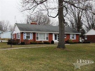 325 N Main St, Geneva, IN 46740