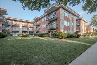 4225 N Keystone Ave Unit 2C, Chicago, IL 60641