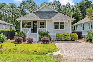 85 N 6th St, Santa Rosa Beach, FL 32459