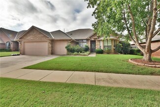 804 NW 143rd St, Edmond, OK 73013