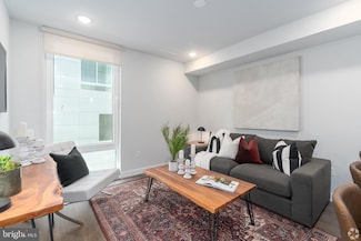 1102 Germantown Ave Unit 207, Philadelphia, PA 19123