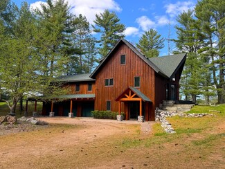 7516 Trailwood Dr, Minocqua, WI 54548