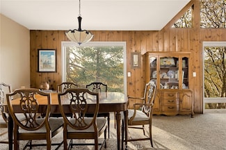 26495 Walnut Hills Dr, Lake Arrowhead, CA 92352