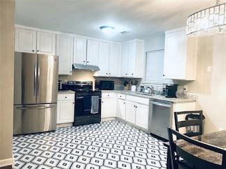 357 Waits Dr SW Unit 1, Atlanta, GA 30331