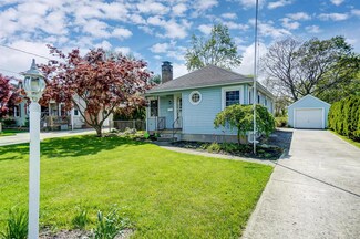 421 Lawnview Ave, Springfield, OH 45505