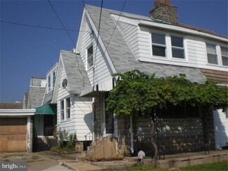114 Chatham Rd, Upper Darby, PA 19082