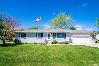 8 Arrowhead Dr, Toulon, IL 61483