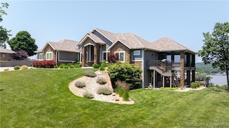 135 Lake Bluff Ln, Camdenton, MO 65020