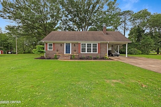 61 Dellwood Dr, Jackson, TN 38301