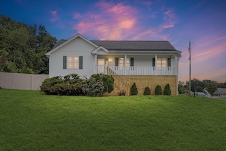 15 Windy Hill Dr, Ringgold, GA 30736
