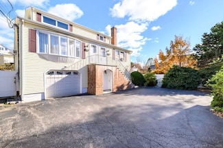 200 Frederick St Unit 2, Stamford, CT 06902