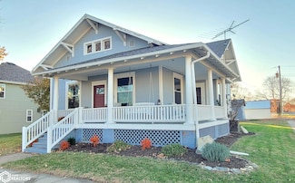 120 N East St, Sigourney, IA 52591