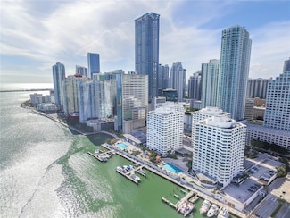 905 Brickell Bay Dr Unit 1127, Miami, FL 33131