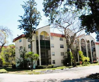 3360 Spanish Moss Terrace Unit 209, Lauderhill, FL 33319