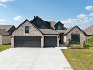 23253 E 106th Place S, Broken Arrow, OK 74014