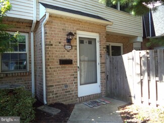 2180 Harbour Dr Unit 2180, Palmyra, NJ 08065