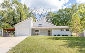 5315 Hardy St, Mission, KS 66202