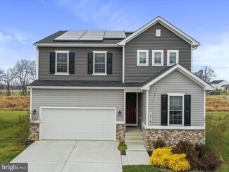 12143 Fallen Timbers Cir, Hagerstown, MD 21740