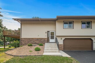 660 E 143rd St, Burnsville, MN 55337