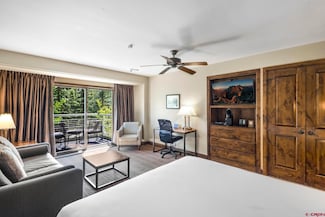 136 Country Club Dr Unit 439, Telluride, CO 81435