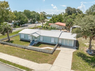 501 NW Avenue B, Carrabelle, FL 32322