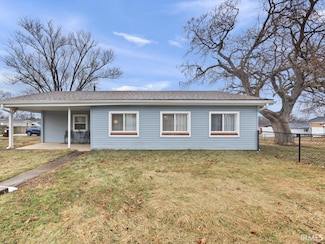 467 N 7th St, Gosport, IN 47433