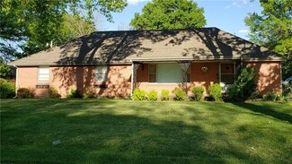 4607 Blue Ridge Blvd, Kansas City, MO 64133