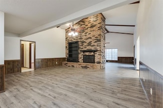 9718 Hummingbird Ln, Oklahoma City, OK 73162