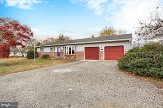 2751 Middle Ridge Rd, Newport, PA 17074