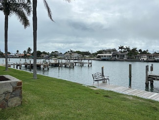 1309 Bayshore Dr Unit 104, Fort Pierce, FL 34949