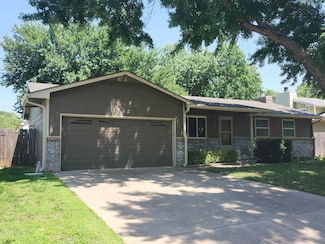 1532 N Rockwood Blvd, Mulvane, KS 67110