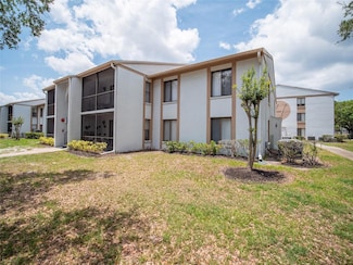 952 Courtyard Ln Unit 41, Orlando, FL 32825