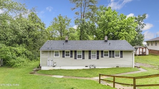 250 S Benedict Ave, Oak Ridge, TN 37830