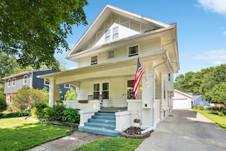 242 Sheridan Rd, Waterloo, IA 50701